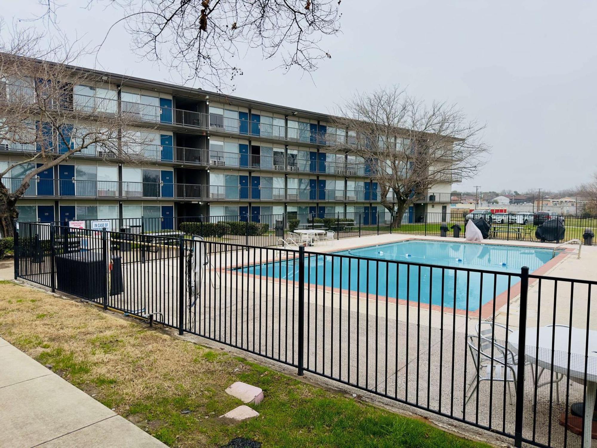 Studio 6 Mesquite, Tx Town East Екстериор снимка